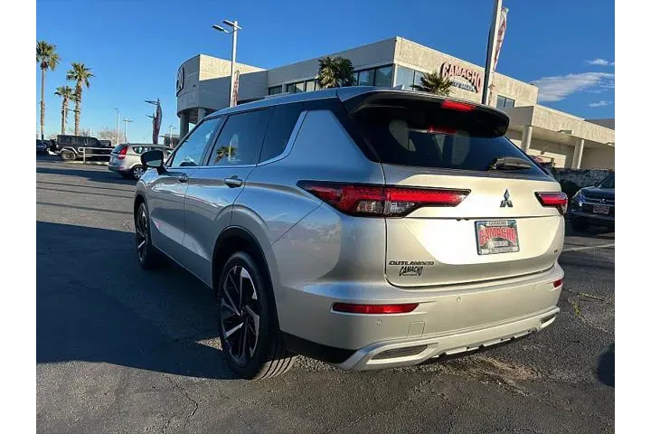 $24995 : Mitsubishi Outlander 2024 AW image 9