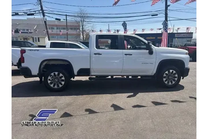 $39995 : Chevrolet Silverado 2500HD 2 image 9