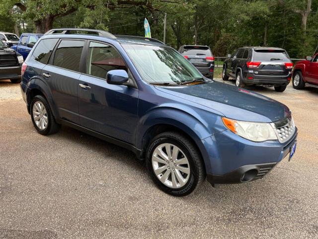 $7999 : 2012 Forester 2.5X Premium image 5