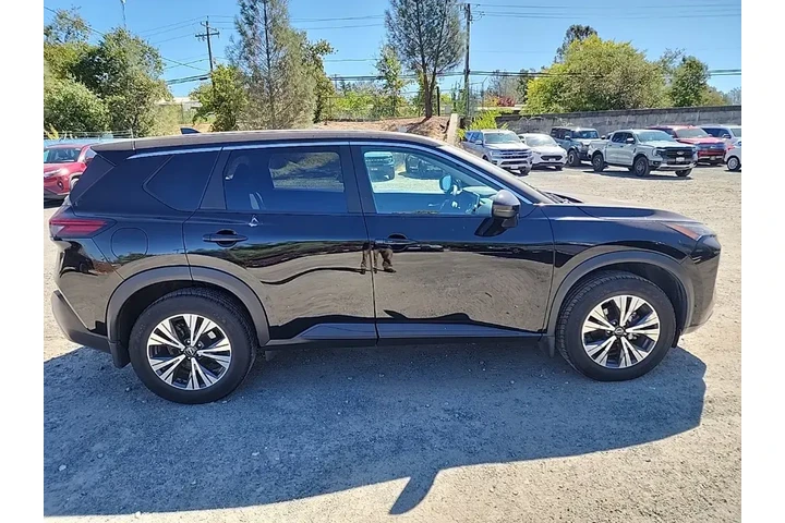 $17995 : Nissan Rogue 2023 SV 4dr Cro image 7