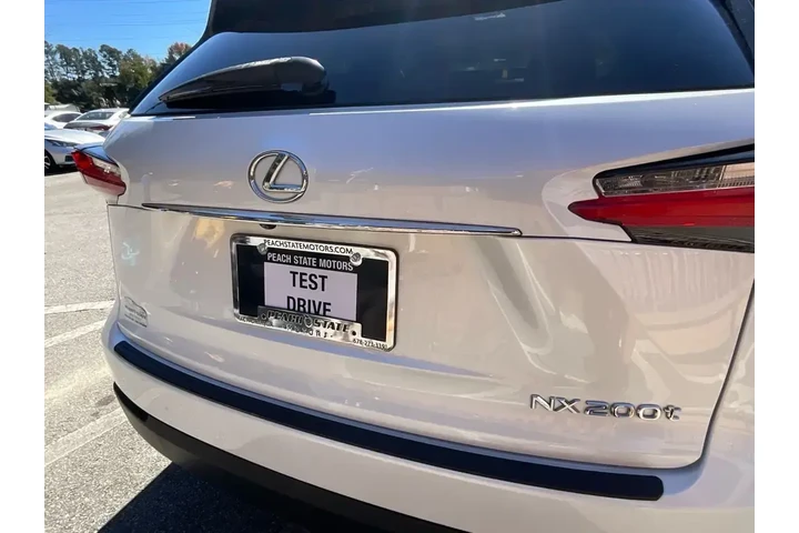 $14785 : Lexus NX 200t 2016 4dr Cross image 9