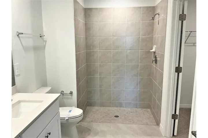 $1099 : House for rent image 8
