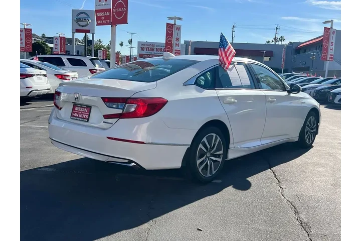 $18698 : Honda Accord Hybrid 2019 EX- image 5