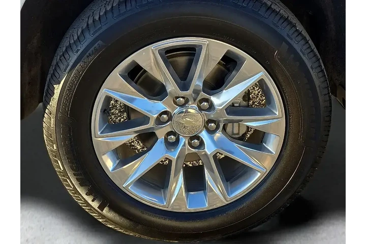 $31818 : Chevrolet Silverado 1500 202 image 9