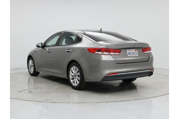 $14998 : Kia Optima 2018 LX 4dr Sedan image 2