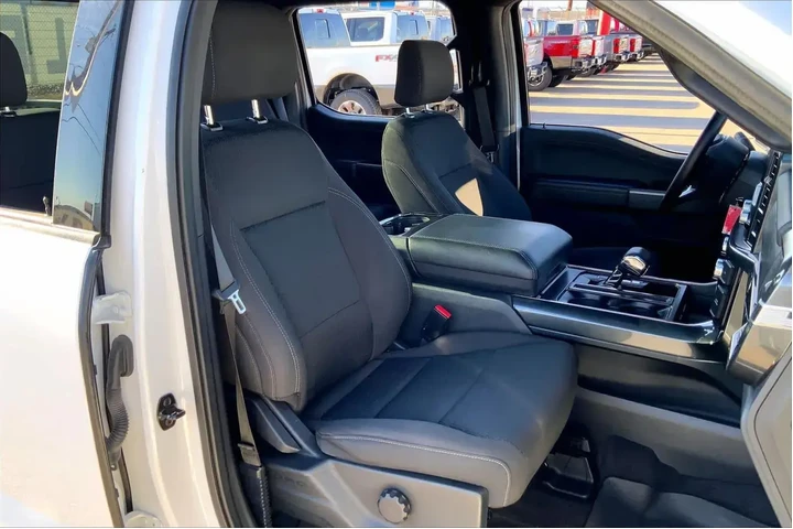 $35998 : Ford F-150 2023 4x2 XL 4dr S image 8