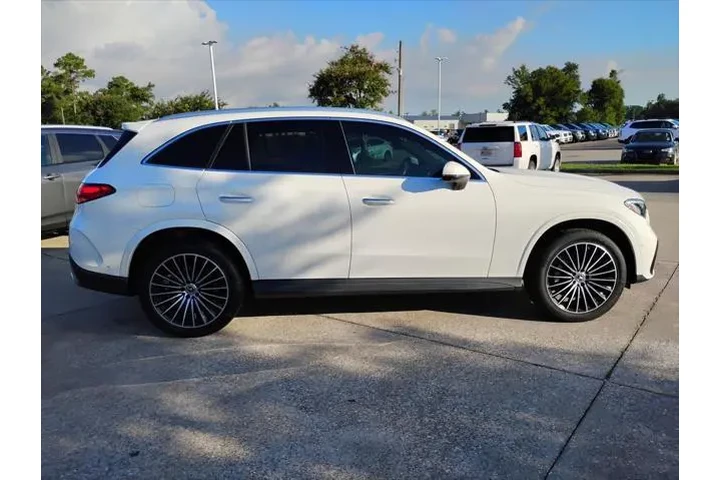 $36888 : Mercedes-Benz GLC 2023 GLC 3 image 6