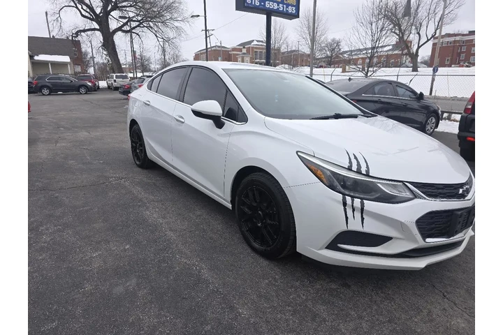 $6900 : 2017 Cruze LT Auto image 5