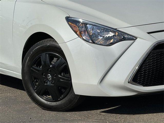 $14888 : 2019 Yaris Sedan image 2