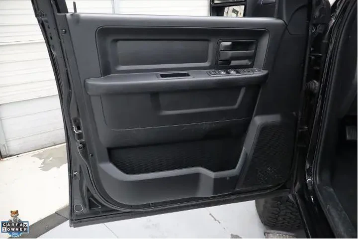 $37995 : Ram 2500 2024 4x4 Tradesman image 9