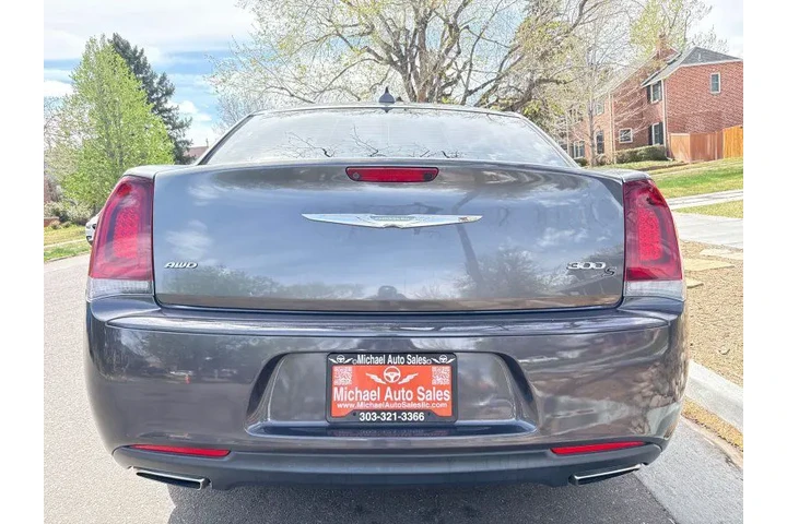 $14995 : 2019 300 300S AWD image 5