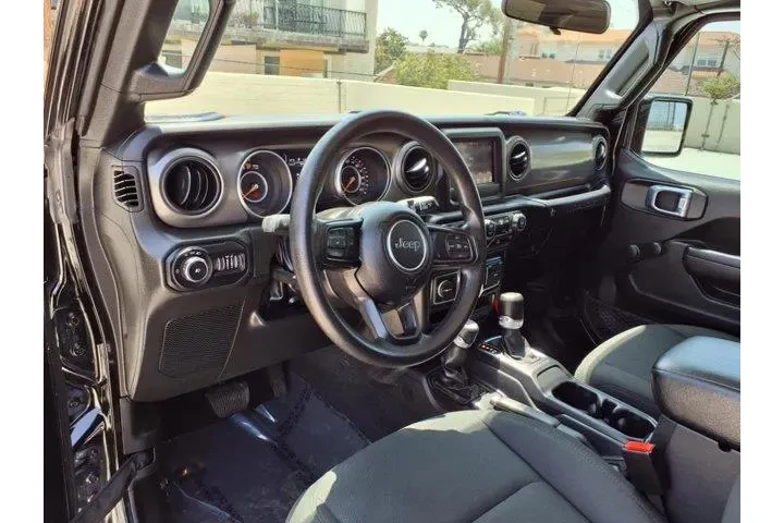 $25779 : Jeep Wrangler 2022 4x4 Sport image 10