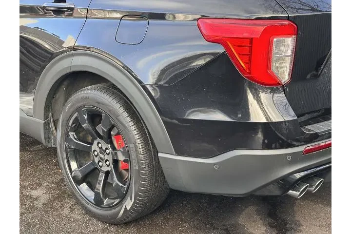 $39995 : Ford Explorer 2022 AWD ST 4d image 9