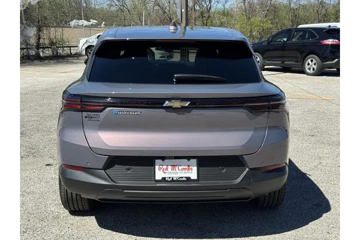 $28747 : Chevrolet Equinox EV 2026 LT image 6