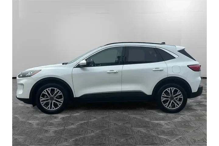 $19375 : Ford Escape 2022 AWD SEL 4dr image 2