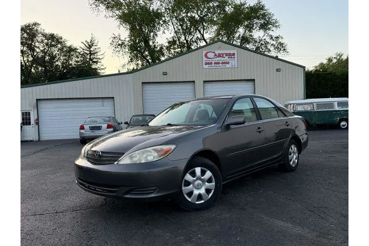 $6500 : Toyota Camry 2004 LE 4dr Sed image 1