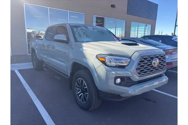$38896 : Toyota Tacoma 2023 4x4 TRD S image 2