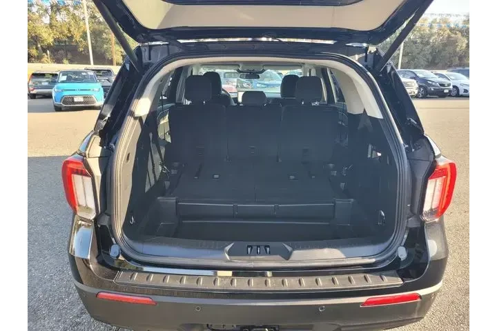 $38637 : Ford Explorer 2025 Active 4d image 8