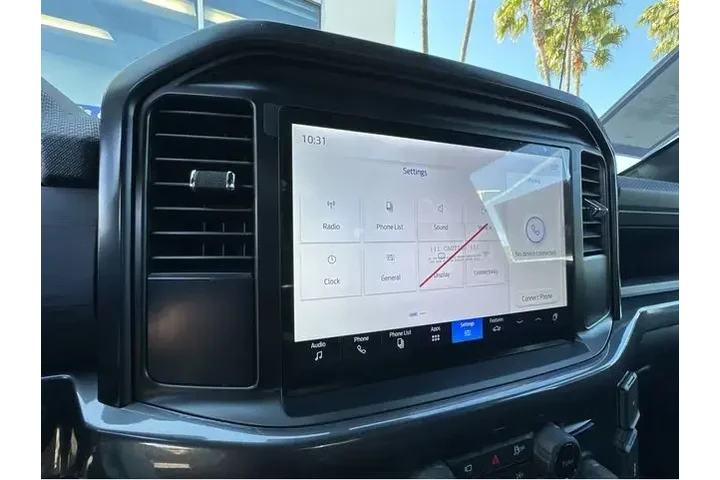 $40000 : Ford F-150 2025 4x2 STX 4dr image 9