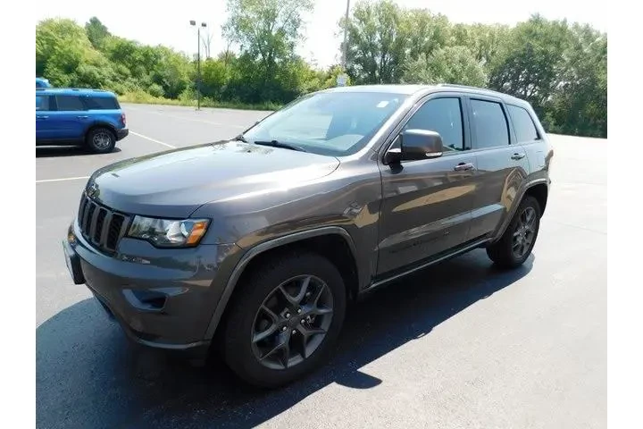 $28993 : Jeep Grand Cherokee 2021 4x4 image 4