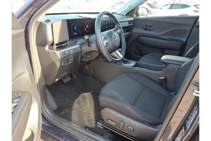 $26490 : Hyundai KONA 2025 SEL 4dr Cr image 5