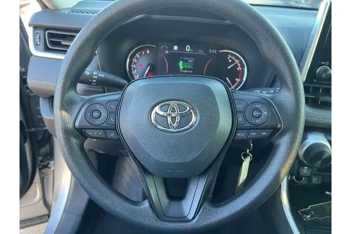 $24495 : Toyota RAV4 2024 LE 4dr SUV image 10