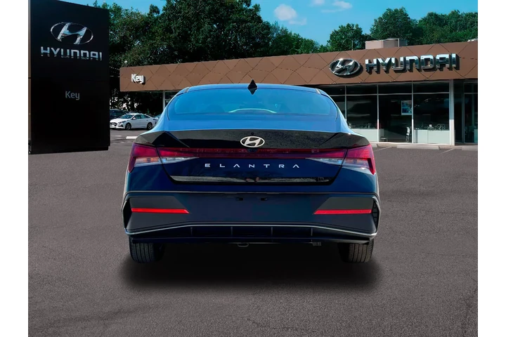 $21175 : Hyundai ELANTRA 2024 SEL 4dr image 6