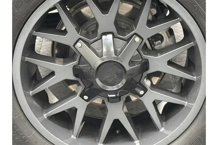 $32000 : Chevrolet Silverado 1500 Lim image 5