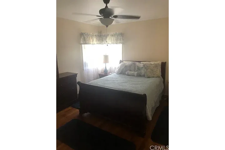 $1575 : Norwalk - Single Family Home image 2