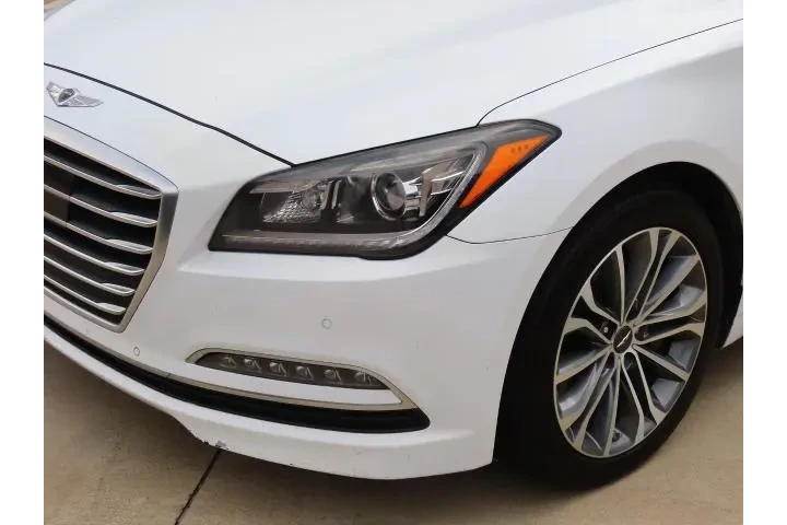 $8999 : Genesis G80 2017 3.8 4dr Sed image 3