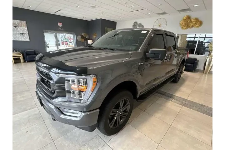 $31896 : Ford F-150 2021 4x4 XLT 4dr image 7