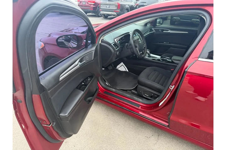 $6450 : 2014 Fusion 4dr Sdn SE FWD image 8