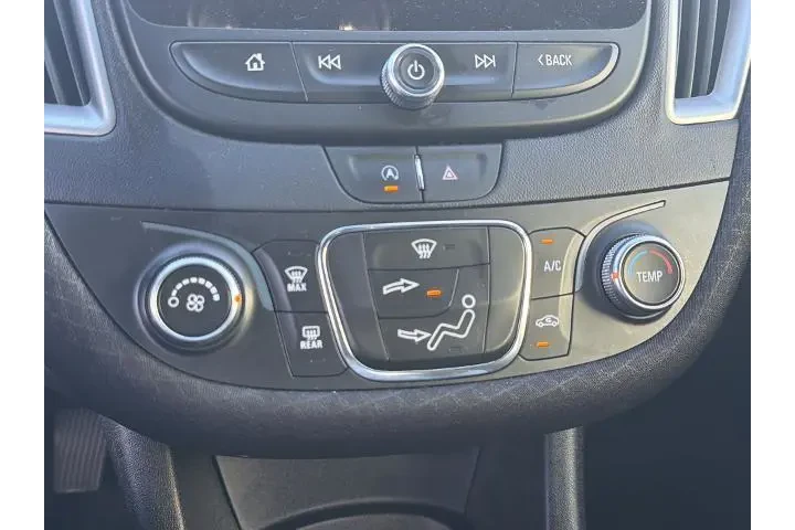 $19788 : Chevrolet Malibu 2022 RS 4dr image 7