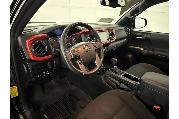 $26500 : Toyota Tacoma 2017 4x4 TRD P image 4