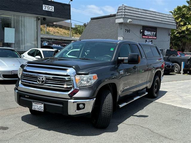 $28995 : 2014 Tundra image 4