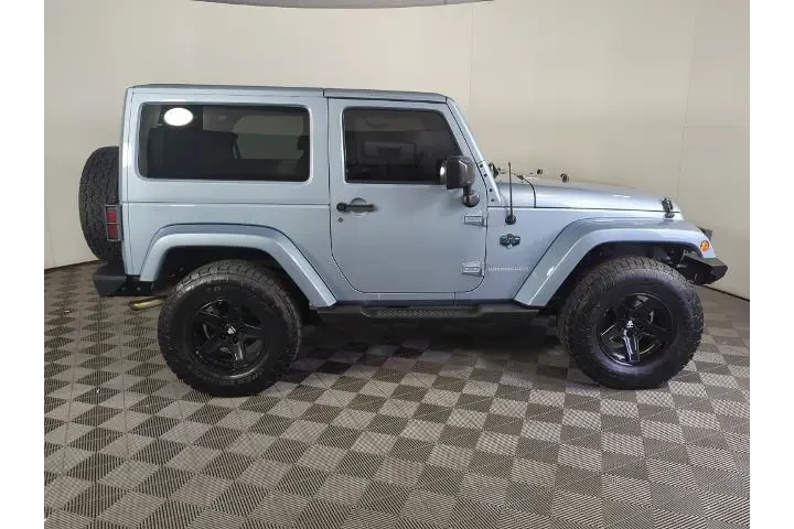 $12194 : Jeep Wrangler 2012 4x4 Sahar image 3