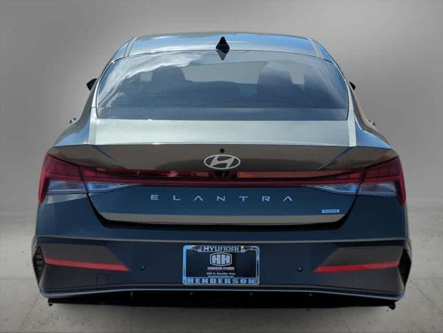 $29660 : New 2024 Hyundai ELANTRA HYBR image 4