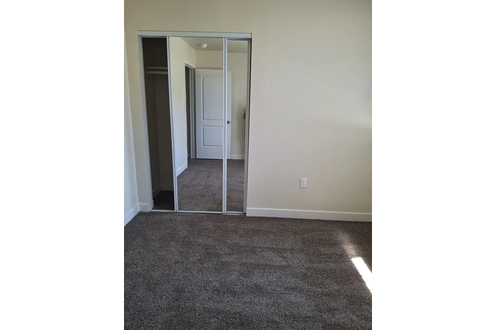 $975 : ¡¡¡SE RENTA RECAMARA/CUARTO!!! image 4