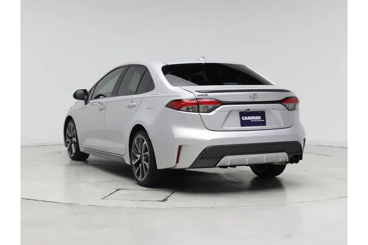 $17998 : Toyota Corolla 2020 XSE 4dr image 2