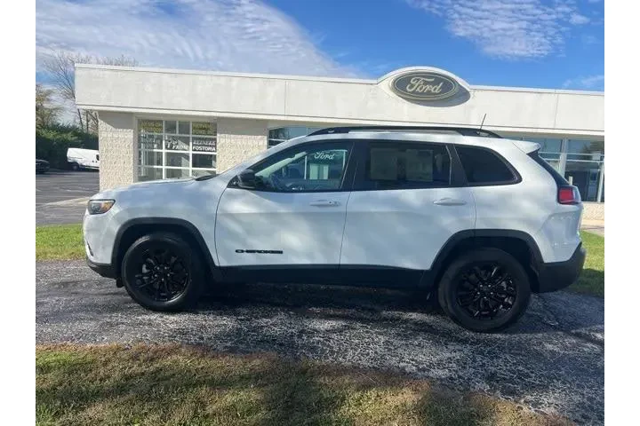 $22995 : Jeep Cherokee 2023 4x4 Altit image 5