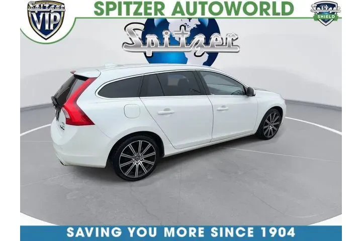 $7299 : Volvo V60 2015 AWD T5 Premie image 9