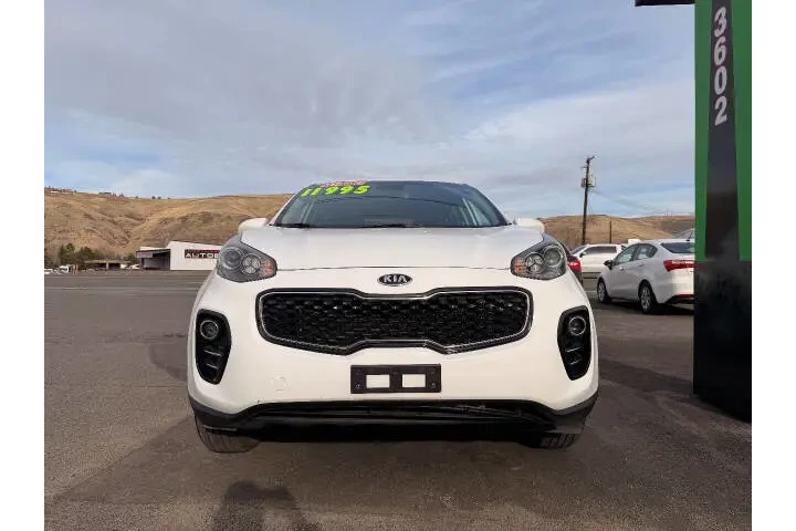 $9995 : 2018 Sportage LX image 4
