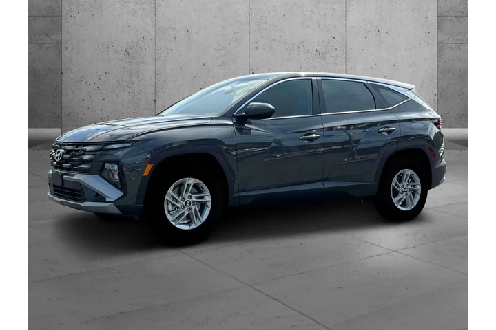 $29049 : Hyundai TUCSON 2025 AWD SE 4 image 2