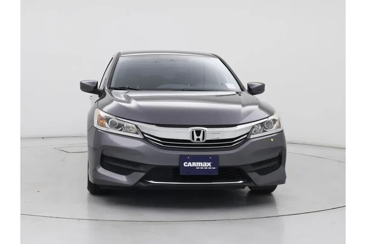 $18998 : Honda Accord 2017 LX 4dr Sed image 5