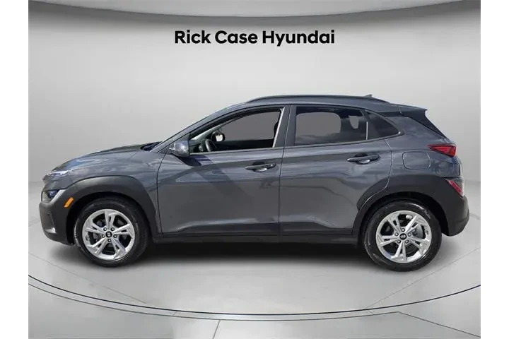 $16487 : Hyundai KONA 2023 SEL 4dr Cr image 3