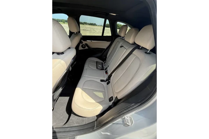 $13995 : 2016 BMW X1 xDrive28i image 10