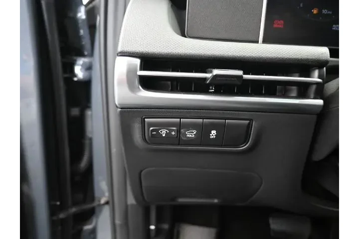 $28345 : Hyundai TUCSON 2025 SEL Conv image 8