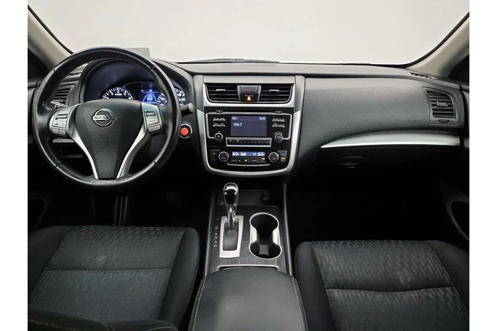 $12998 : Nissan Altima 2018 2.5 SV 4d image 9