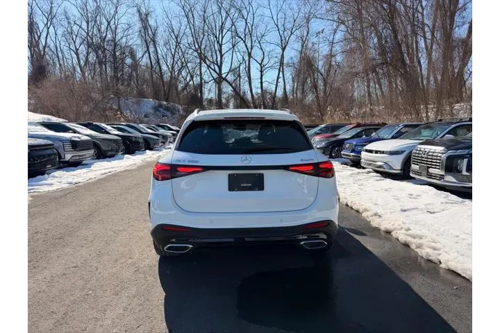 $35900 : Mercedes-Benz GLC 2023 AWD G image 5