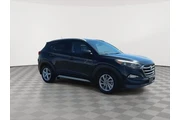 $13000 : Hyundai TUCSON 2017 SE 4dr S thumbnail